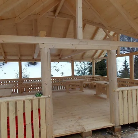 Pensiunea Izbucul Tauz Gasthof *